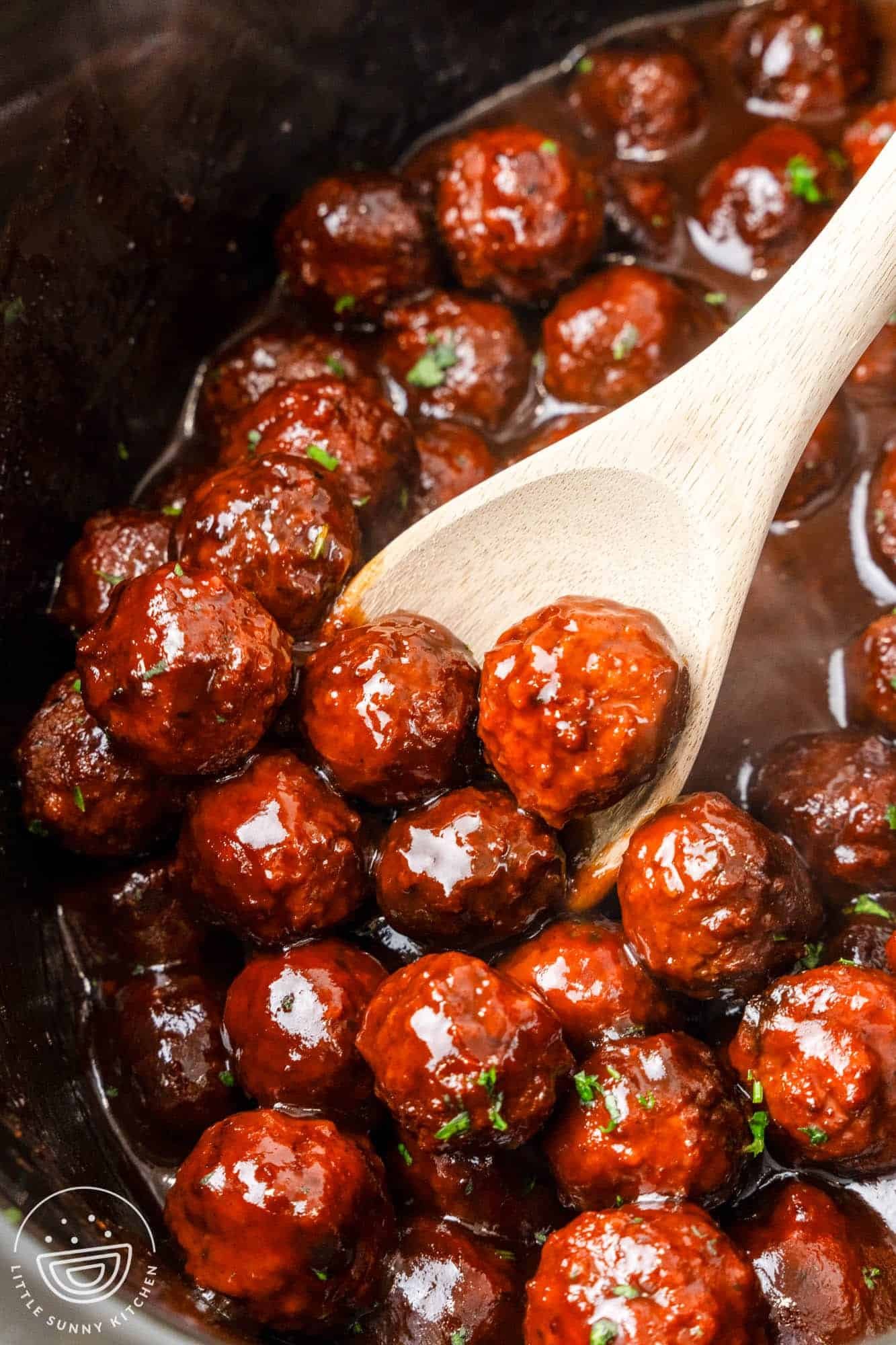 Crockpot Grape Jelly Meatballs
